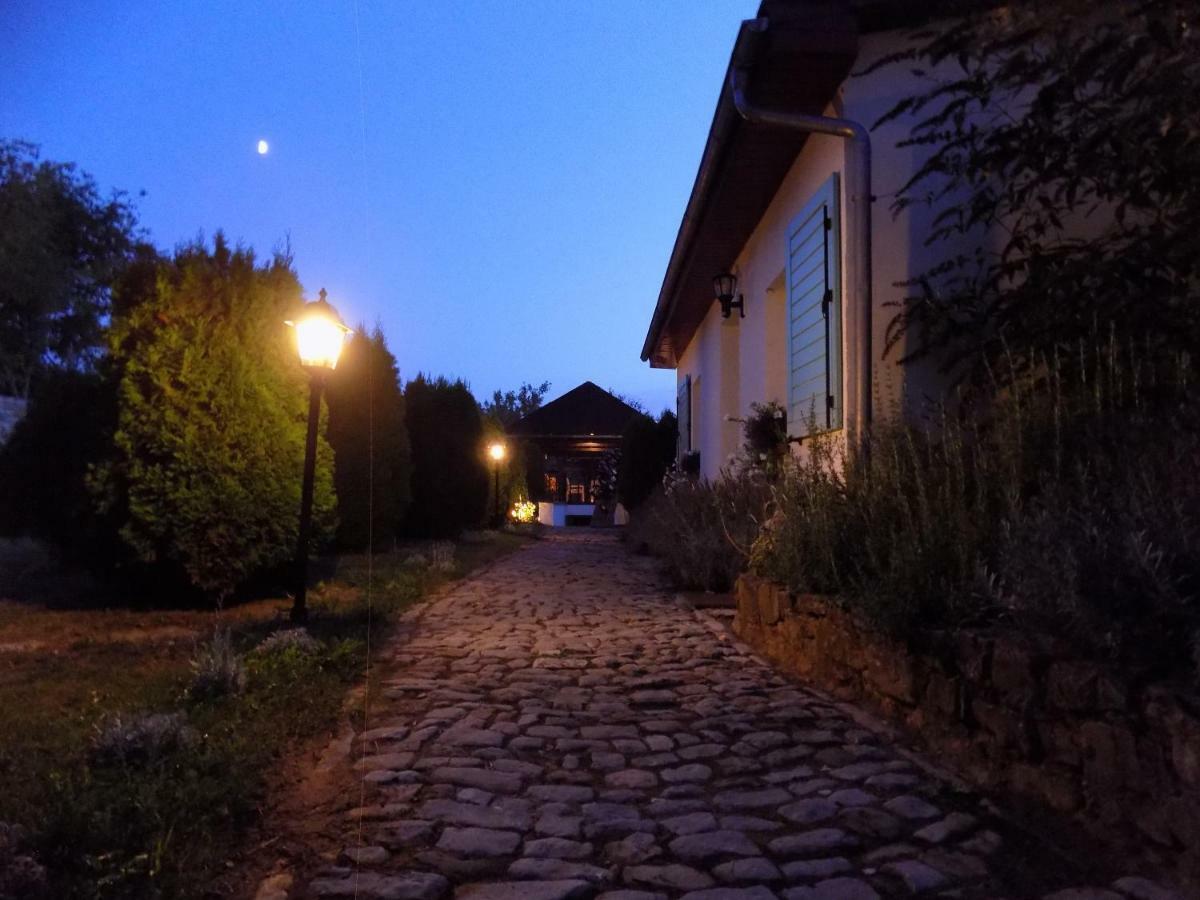 Domaine De La Mance - Maisonnette Avec Cheminee Vitrey-sur-Mance Εξωτερικό φωτογραφία